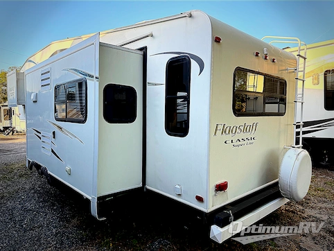 2014 Forest River Flagstaff Classic Super Lite 8528RSWS RV Photo 2