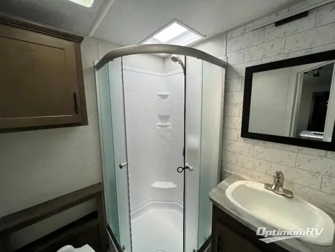 2021 Forest River Wildwood DLX 402Q RV Photo 3