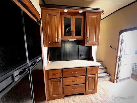 2017 Grand Design Reflection 337RLS RV Photo 3