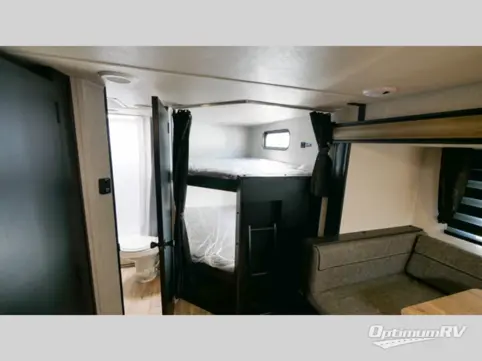 2022 Forest River Cherokee Grey Wolf 26DBH RV Photo 4
