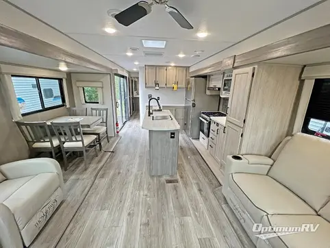 2024 Coachmen Catalina Destination Series 39MKTS RV Photo 3