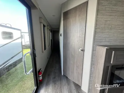 2024 Coachmen Catalina Destination Series 39FKTS RV Photo 3