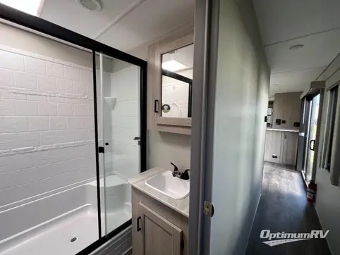 2024 Coachmen Catalina Destination Series 39FKTS RV Photo 4