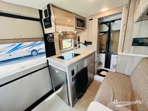 2022 Thor Scope 18M RV Photo 3