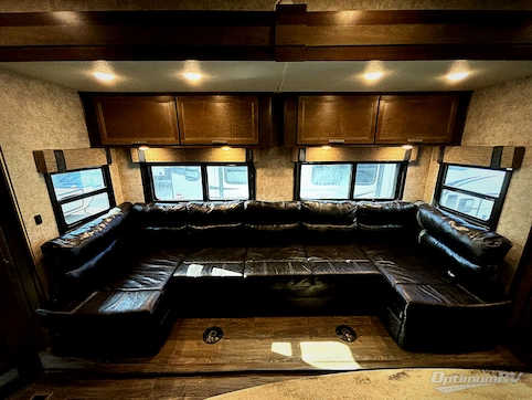 2019 Highland Ridge Open Range 3X M-427BHS RV Photo 2