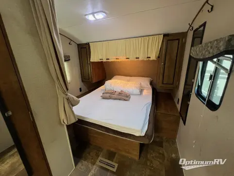 2016 CrossRoads Z 1 ZT278RR RV Photo 2