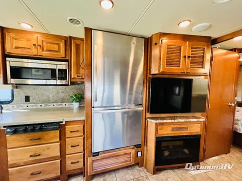 2014 Tiffin Allegro 31SA RV Photo 3