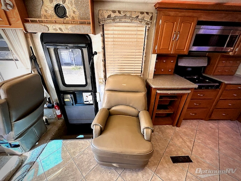 2005 Itasca Suncruiser 35A RV Photo 3
