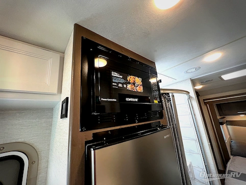 2024 Thor Four Winds Sprinter 24LW RV Photo 3