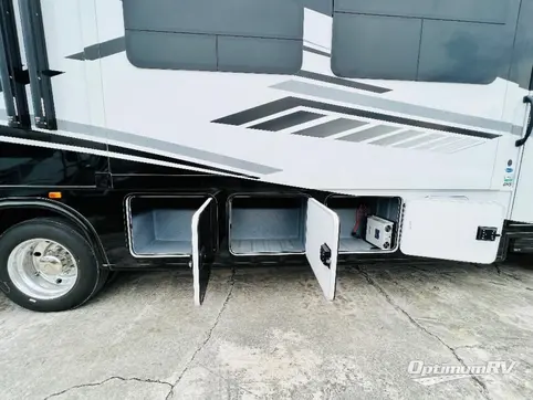 2024 Forest River Georgetown 5 Series 34H5 RV Photo 4