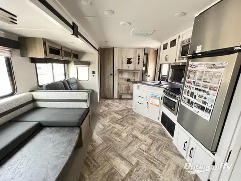 2023 Palomino Puma XLE Lite 31BHSC RV Photo 2