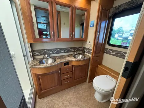 2015 Holiday Rambler Vacationer 36DBT RV Photo 4