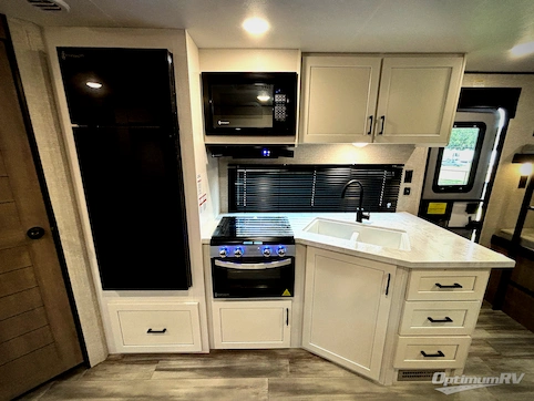 2025 Jayco Jay Flight SLX 263BHS RV Photo 2