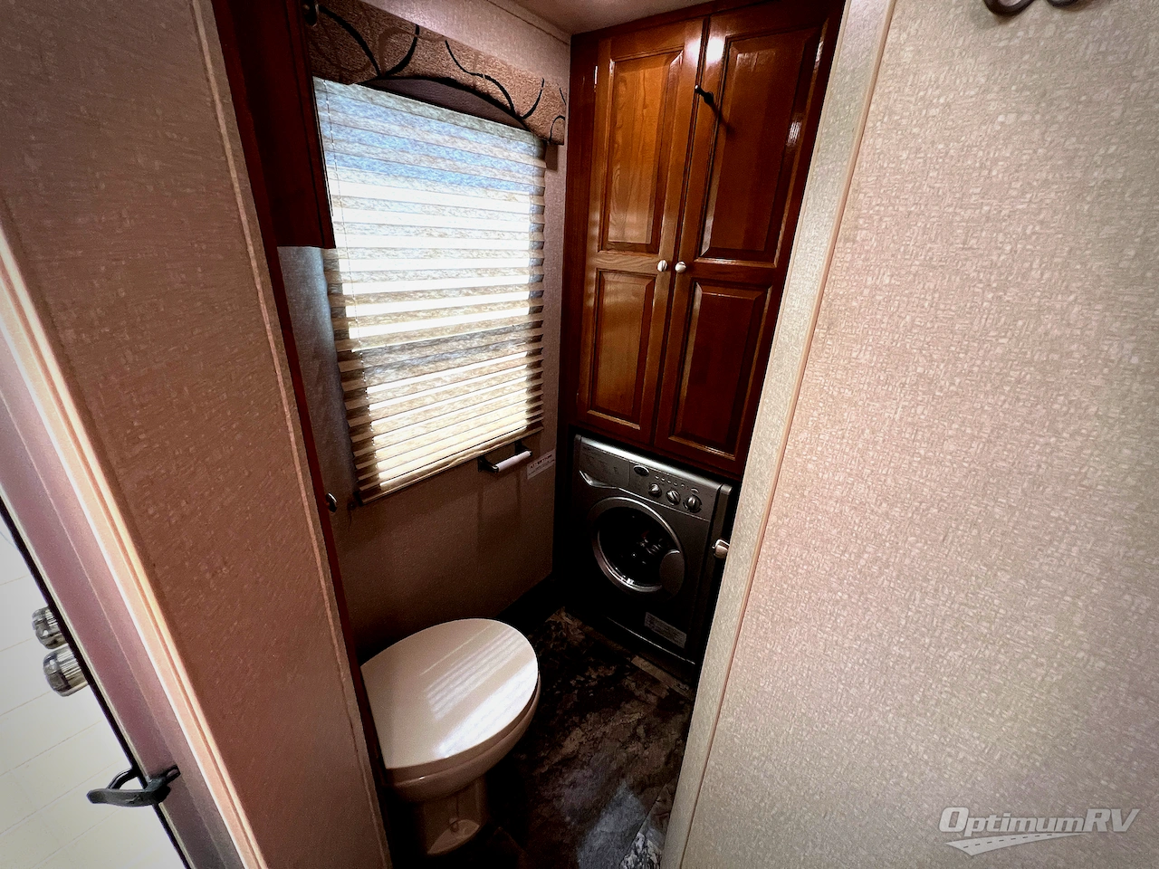 2019 Coachmen Leprechaun 311FS Ford 450 Photo 23