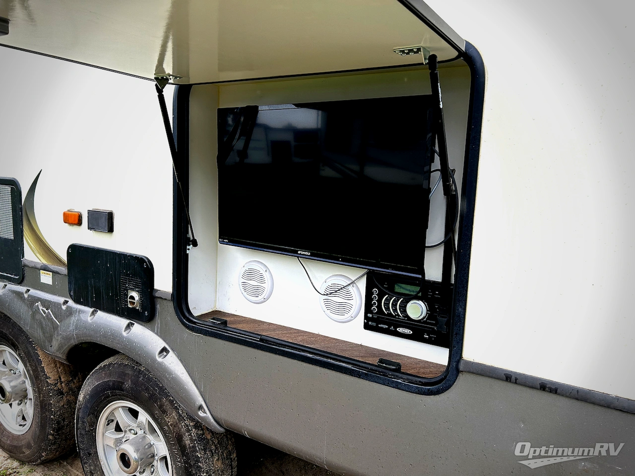 2014 Keystone Mountaineer 375FLF Photo 4