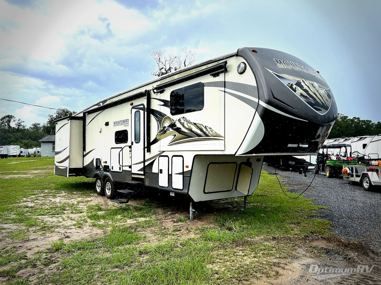 2014 Keystone Mountaineer 375FLF Photo 1