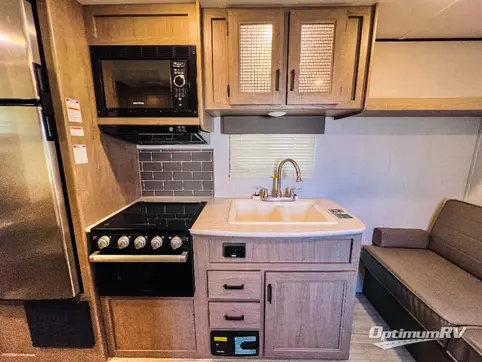 2021 Keystone Hideout 262BH RV Photo 2