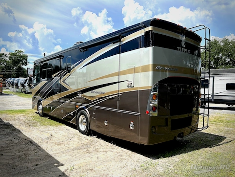 2020 Tiffin Allegro Breeze 31 BR RV Photo 3