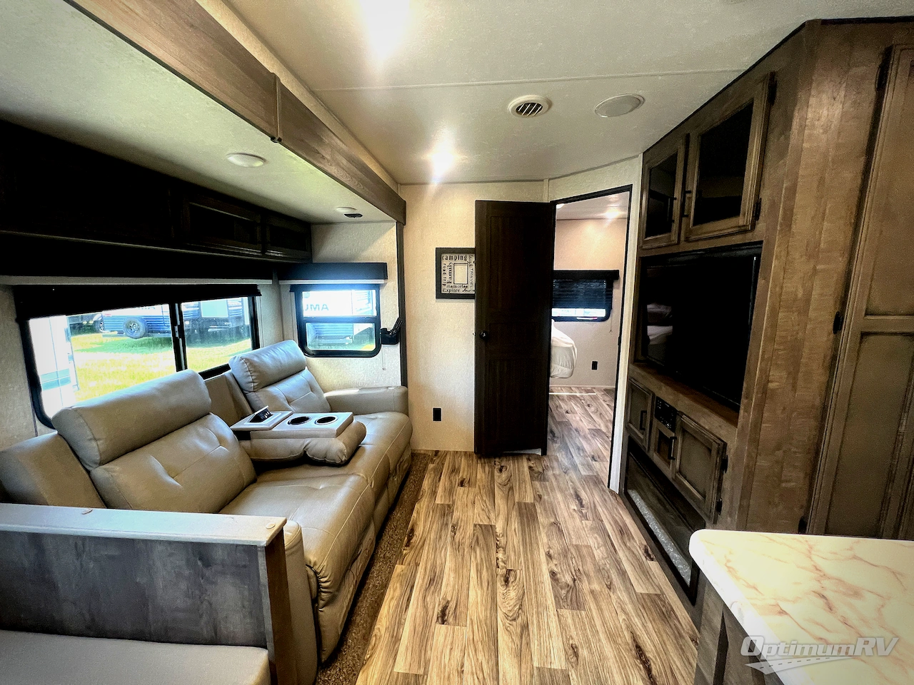 2022 Venture SportTrek ST327VIK Photo 6