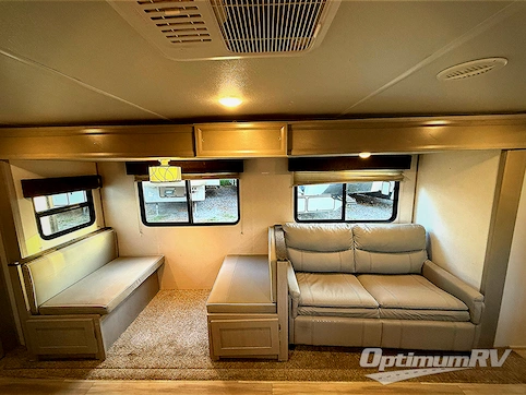 2022 Prime Time Tracer 31BHD RV Photo 2
