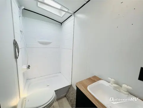 2022 Keystone Springdale 251BH RV Photo 4