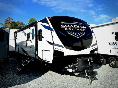 Used 2023 Cruiser Shadow Cruiser 280QBS Featured Photo
