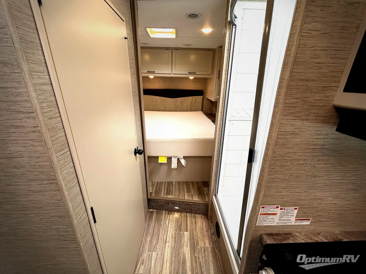 2022 Thor Four Winds 28A Photo 17