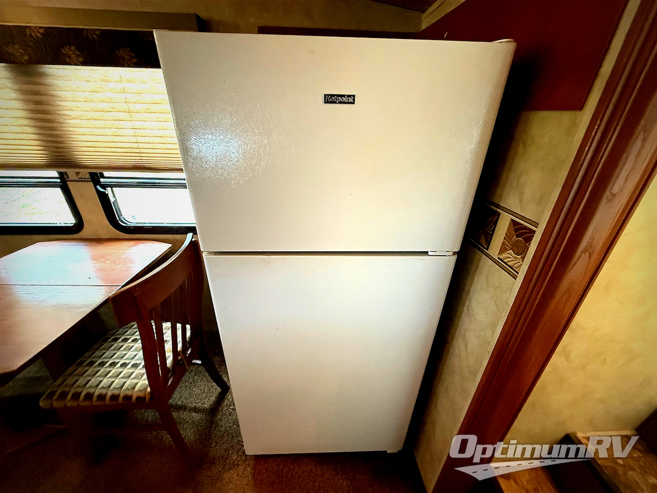 2011 Forest River Cedar Creek Silverback 33L Photo 12