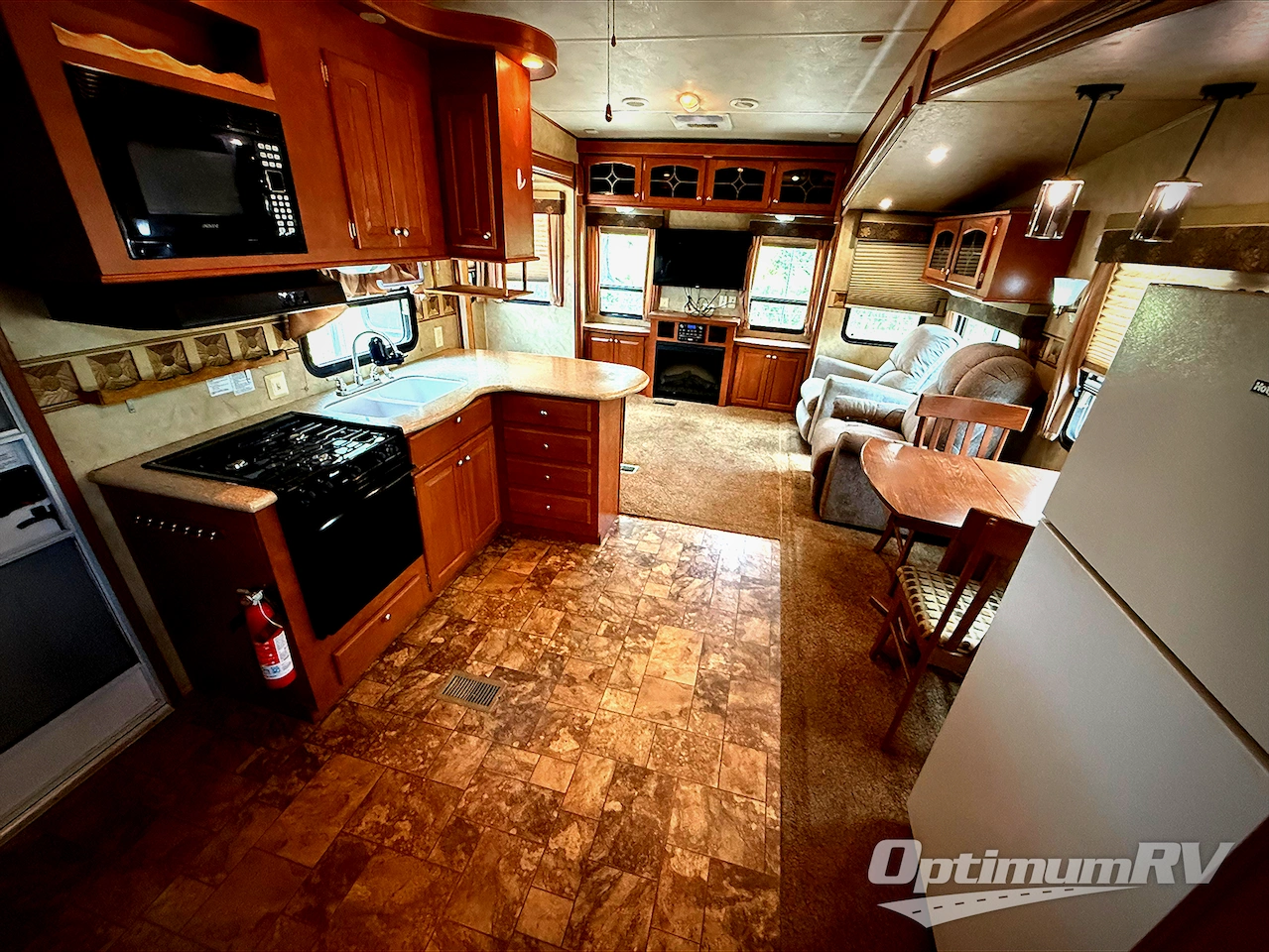 2011 Forest River Cedar Creek Silverback 33L Photo 14