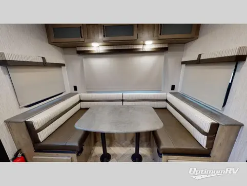 2021 Palomino Puma 26RLS RV Photo 4