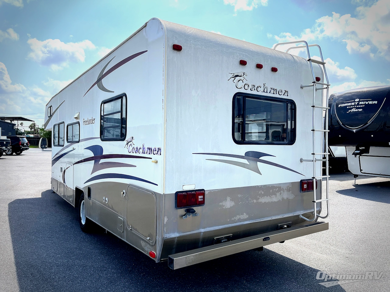 2005 Coachmen Freelander 2890QB Photo 4