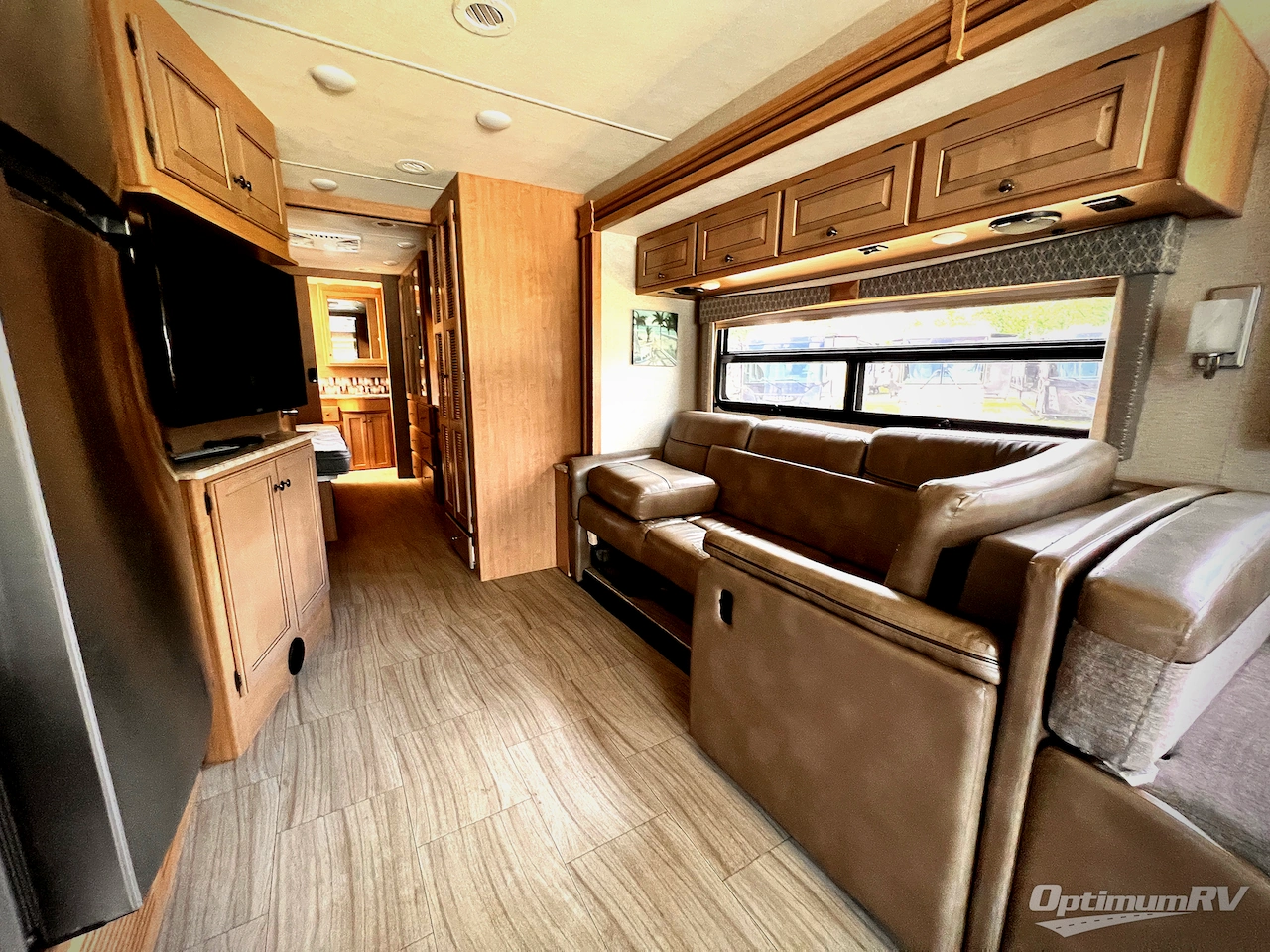 2019 Thor Windsport 35M Photo 7
