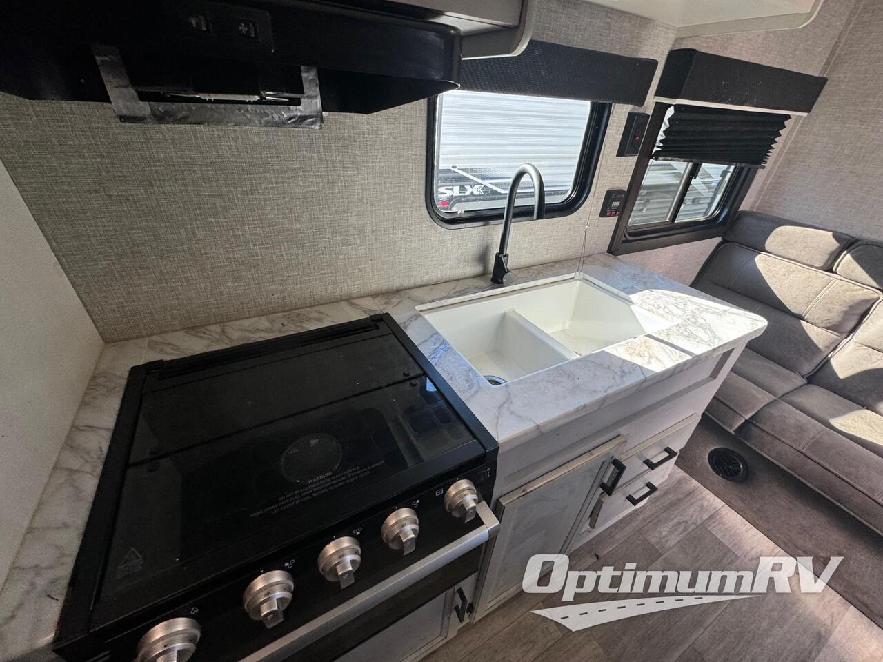 2022 Jayco Jay Flight SLX 8 264BH Photo 10