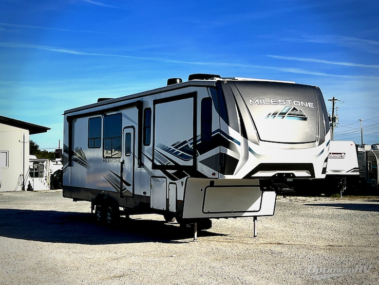 2023 Heartland Milestone 321FL RV Photo 1