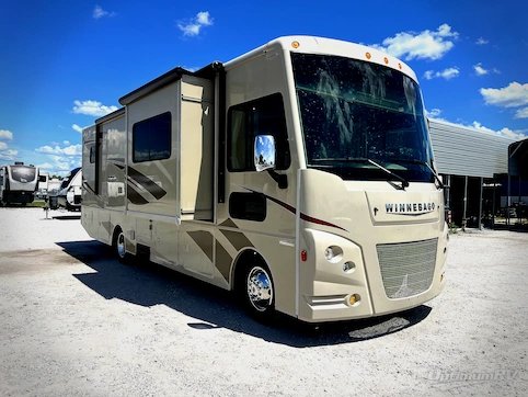 Used 2017 Winnebago Vista LX 30T Featured Photo