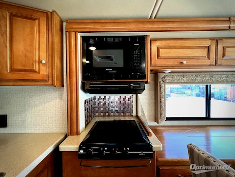 2017 Winnebago Vista LX 30T RV Photo 3