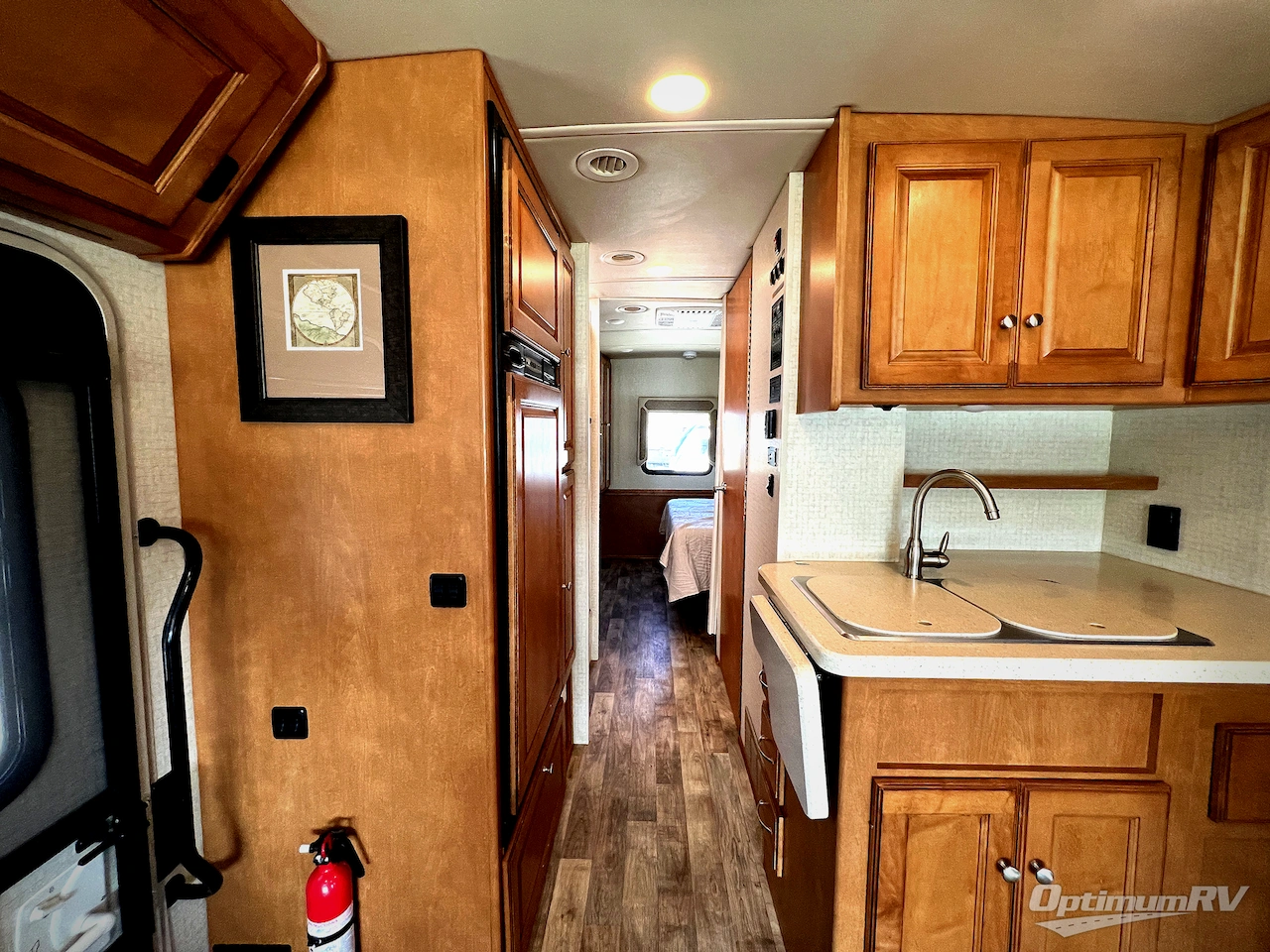 2017 Winnebago Vista LX 30T Photo 15