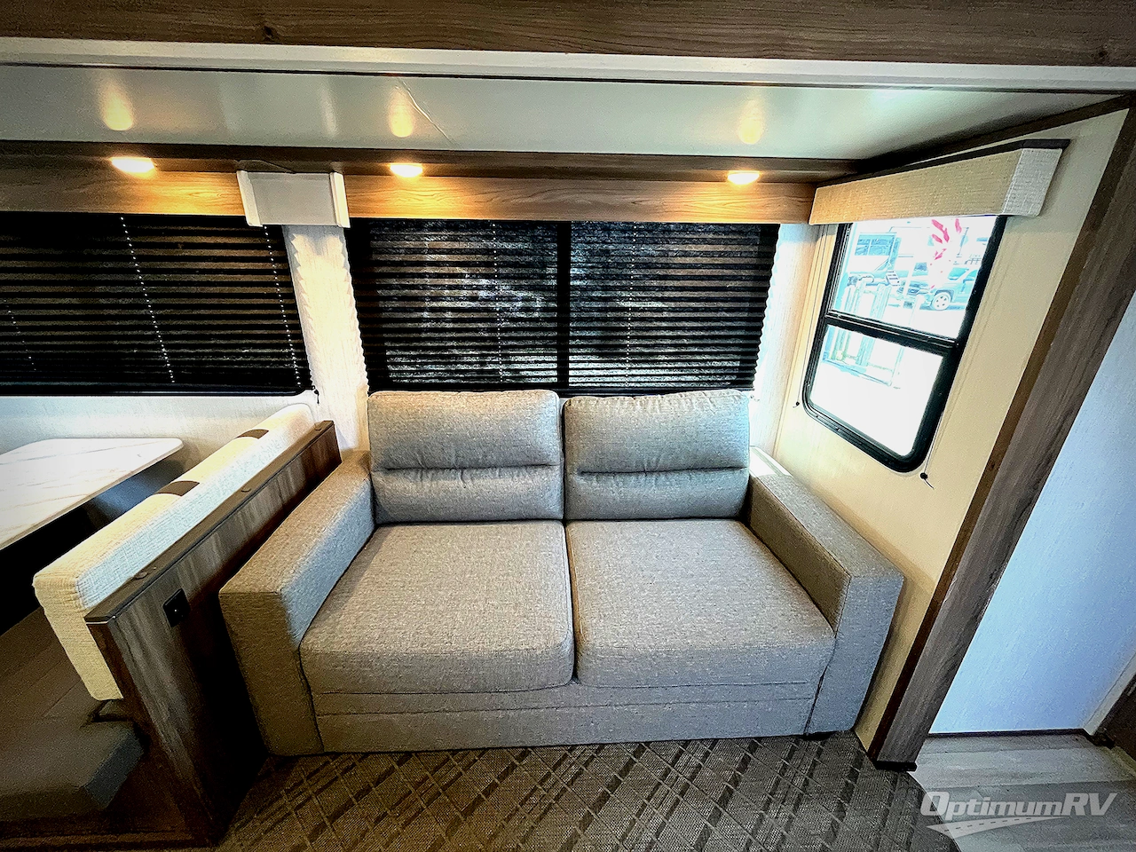 2023 Cruiser MPG 3100BH Photo 9