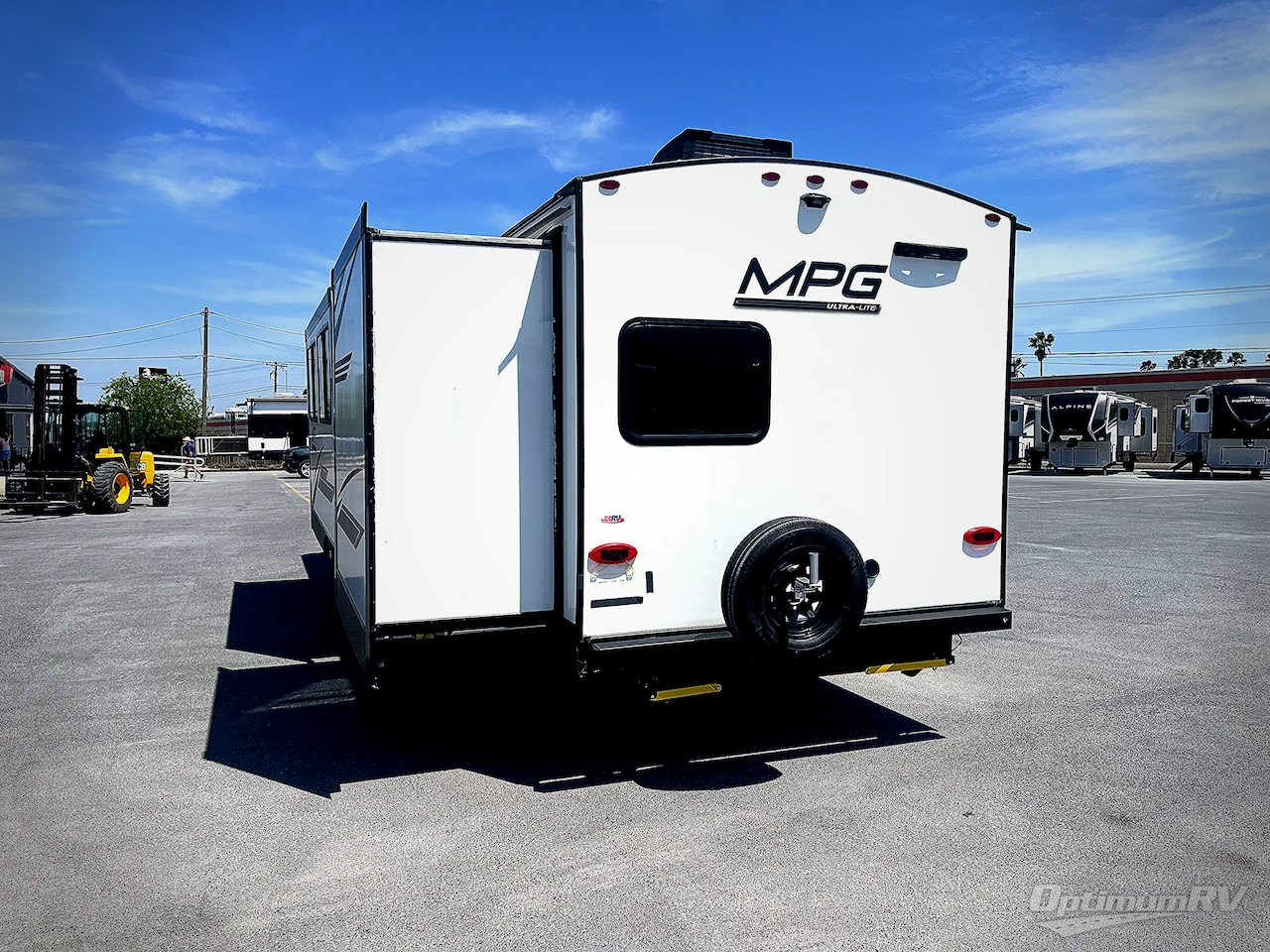2023 Cruiser MPG 3100BH Photo 4