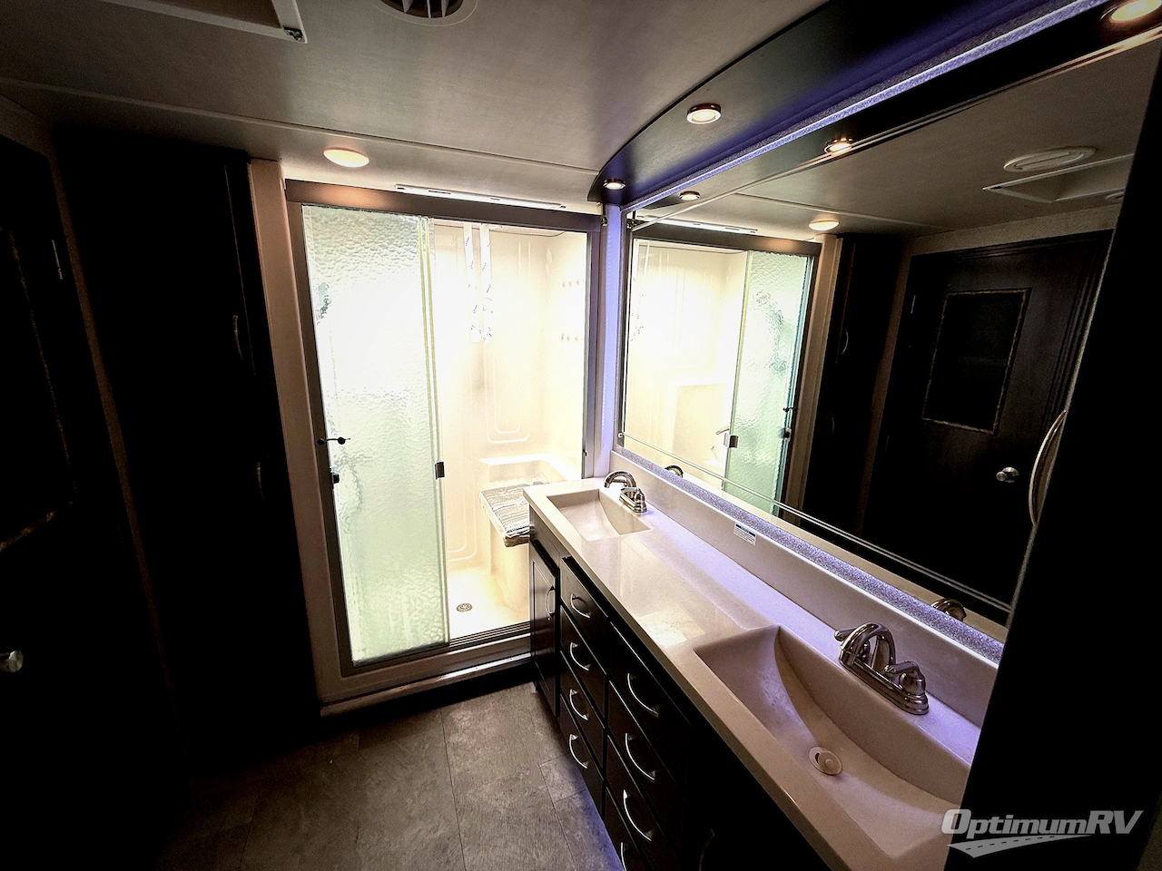 2019 Forest River Cedar Creek Hathaway Edition 38DBRK Photo 16