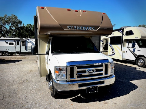 Used 2019 Winnebago Minnie Winnie 31K Featured Photo