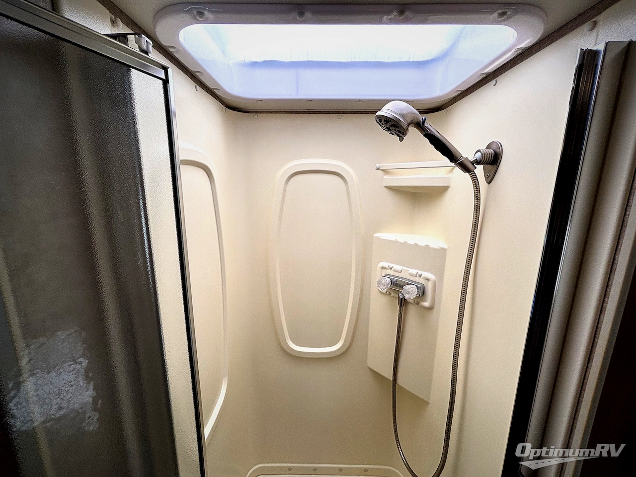 2019 Winnebago Minnie Winnie 31K Photo 15