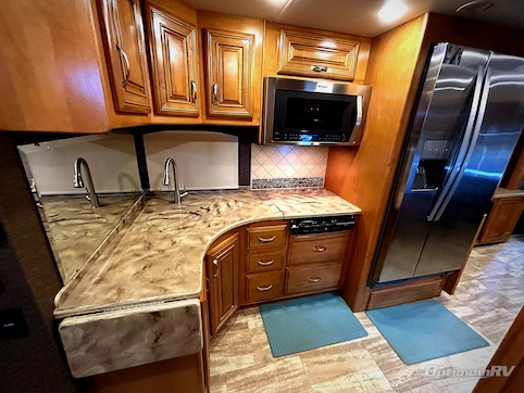 2016 Thor Challenger 37KT RV Photo 2