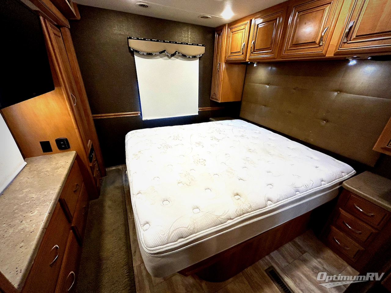 2016 Thor Challenger 37KT Photo 18