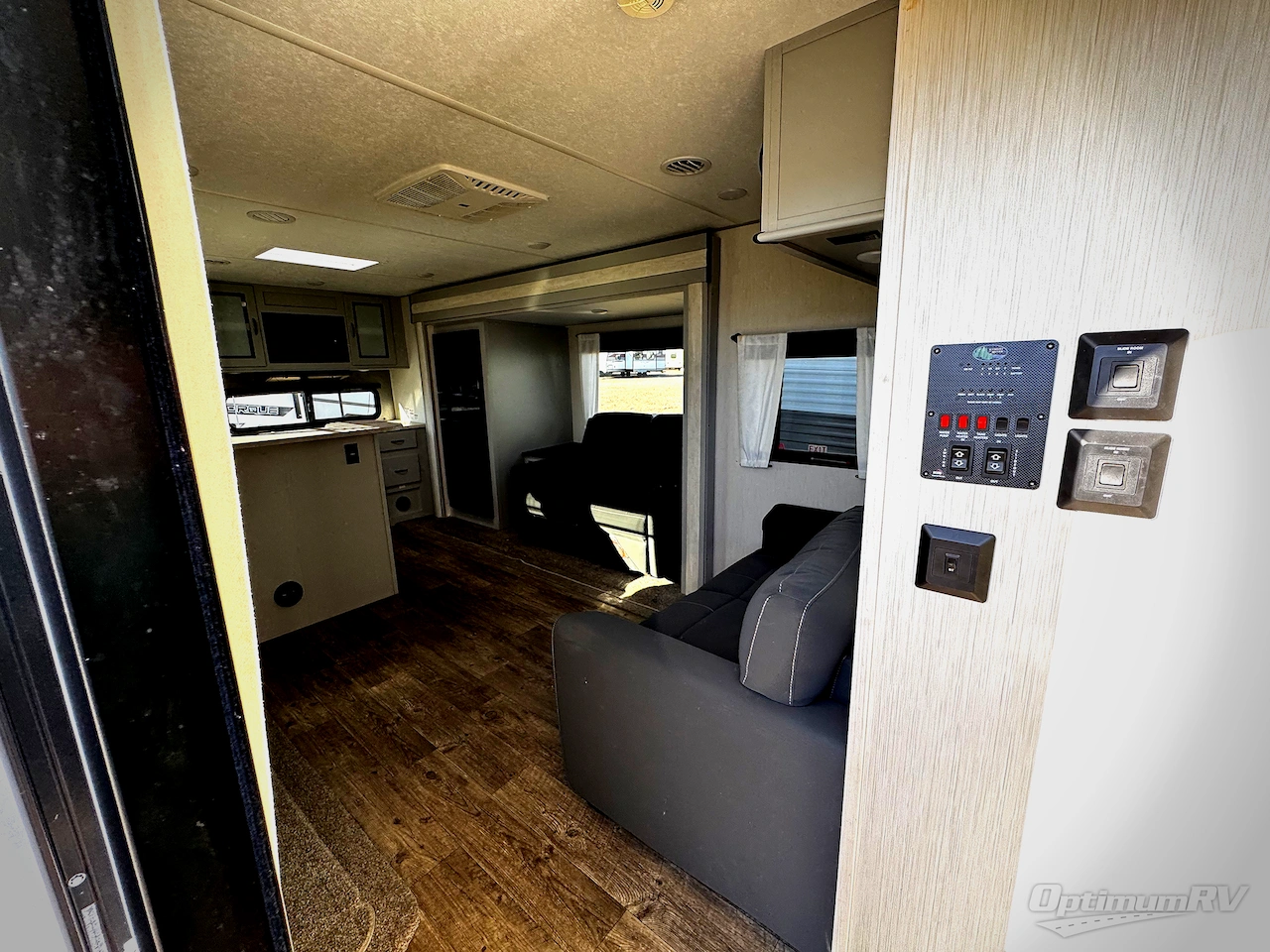 2023 Forest River Vibe 31ML Photo 3