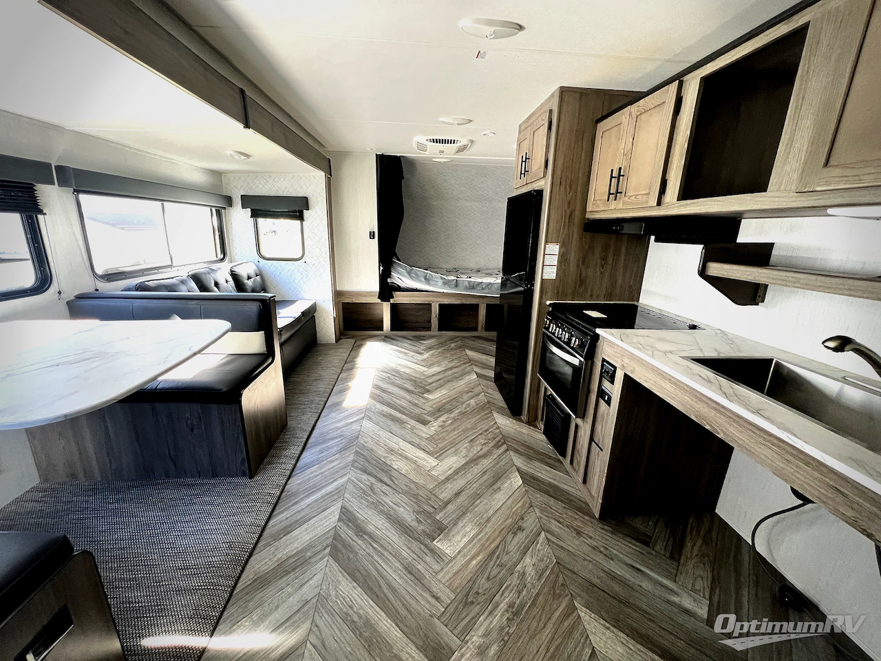 2023 Heartland Trail Runner 341RU Photo 5