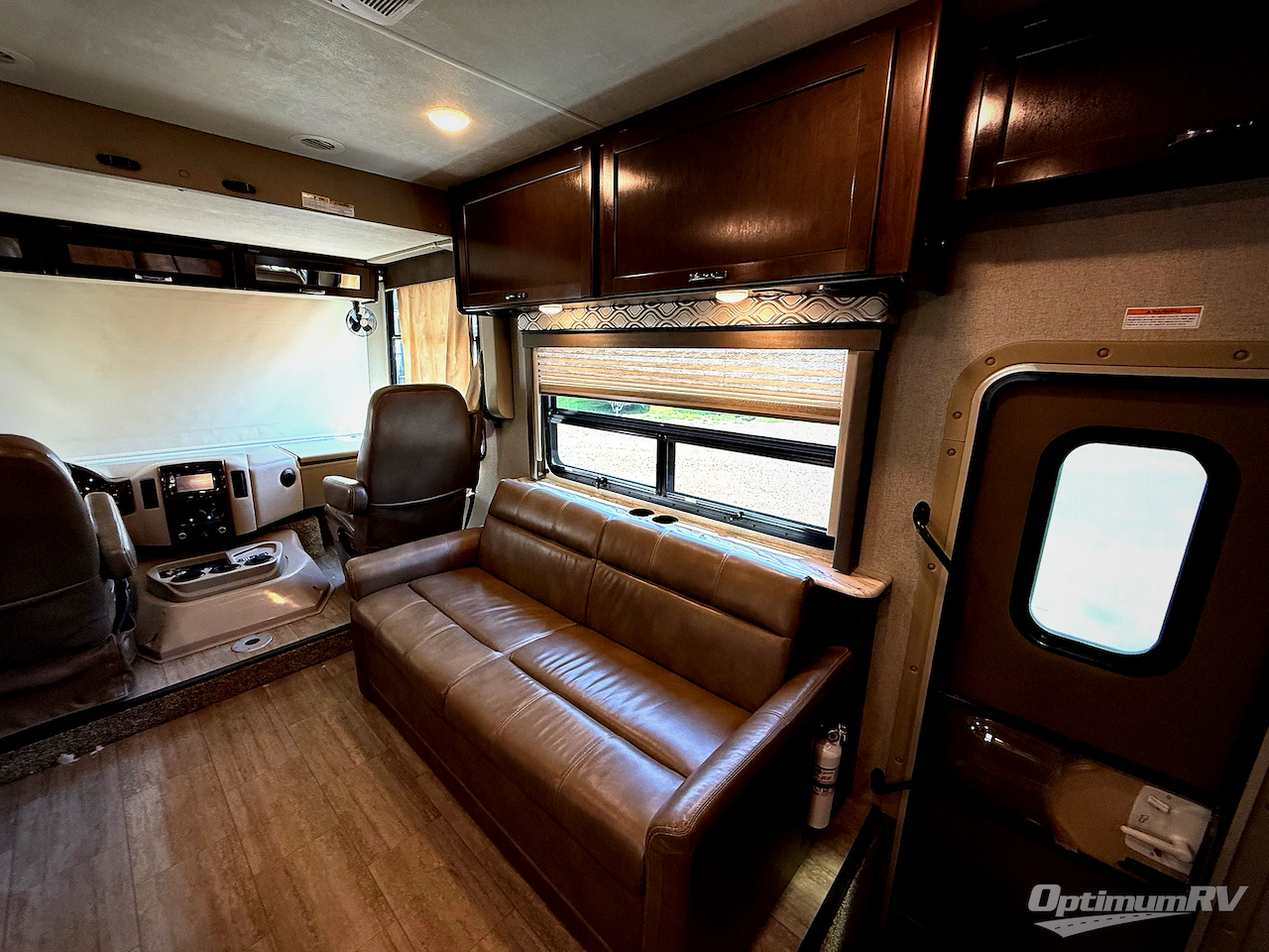 2020 Thor Freedom Traveler A30 Photo 6