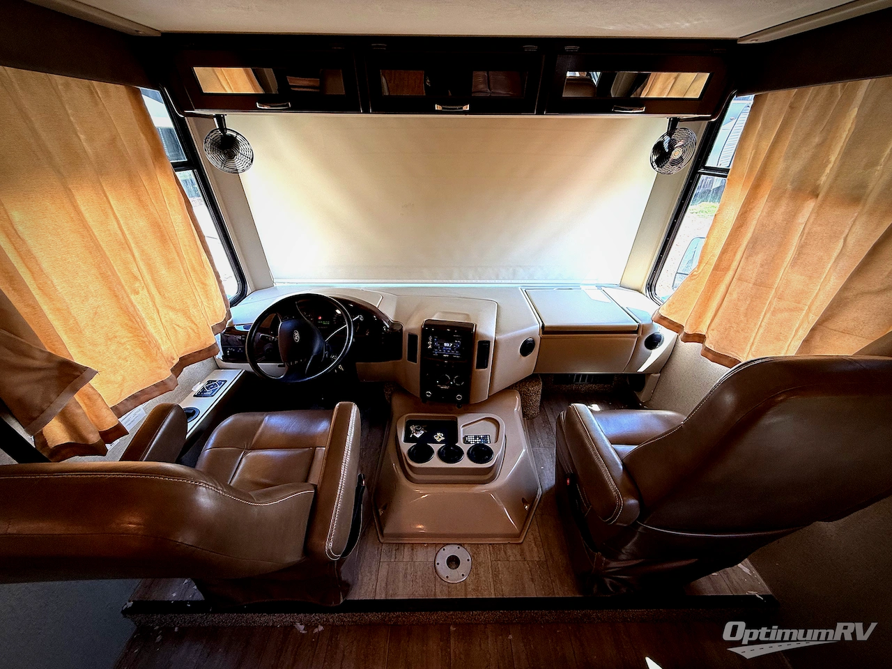 2020 Thor Freedom Traveler A30 Photo 17