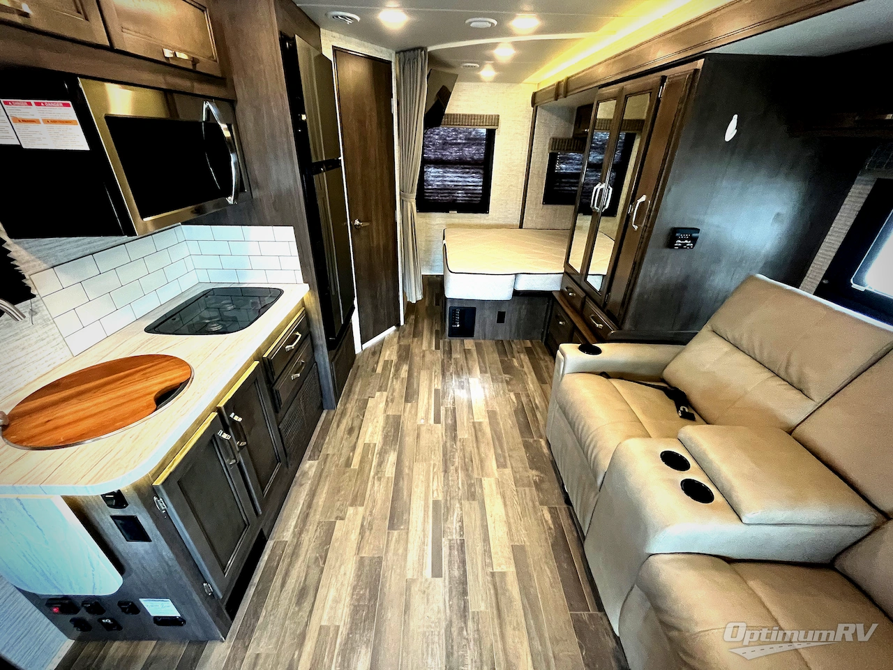 2022 Jayco Melbourne 24L Photo 7