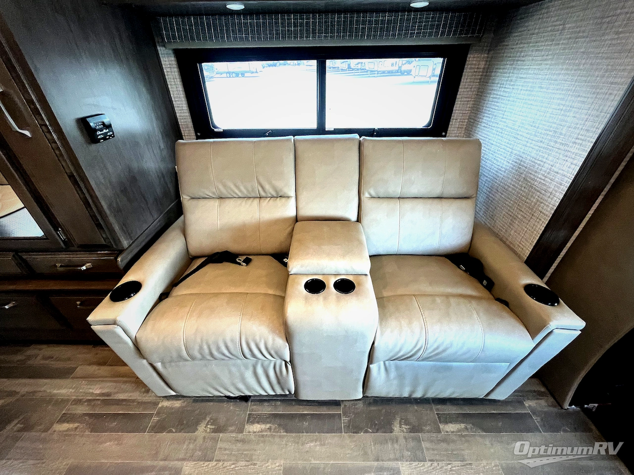 2022 Jayco Melbourne 24L Photo 13